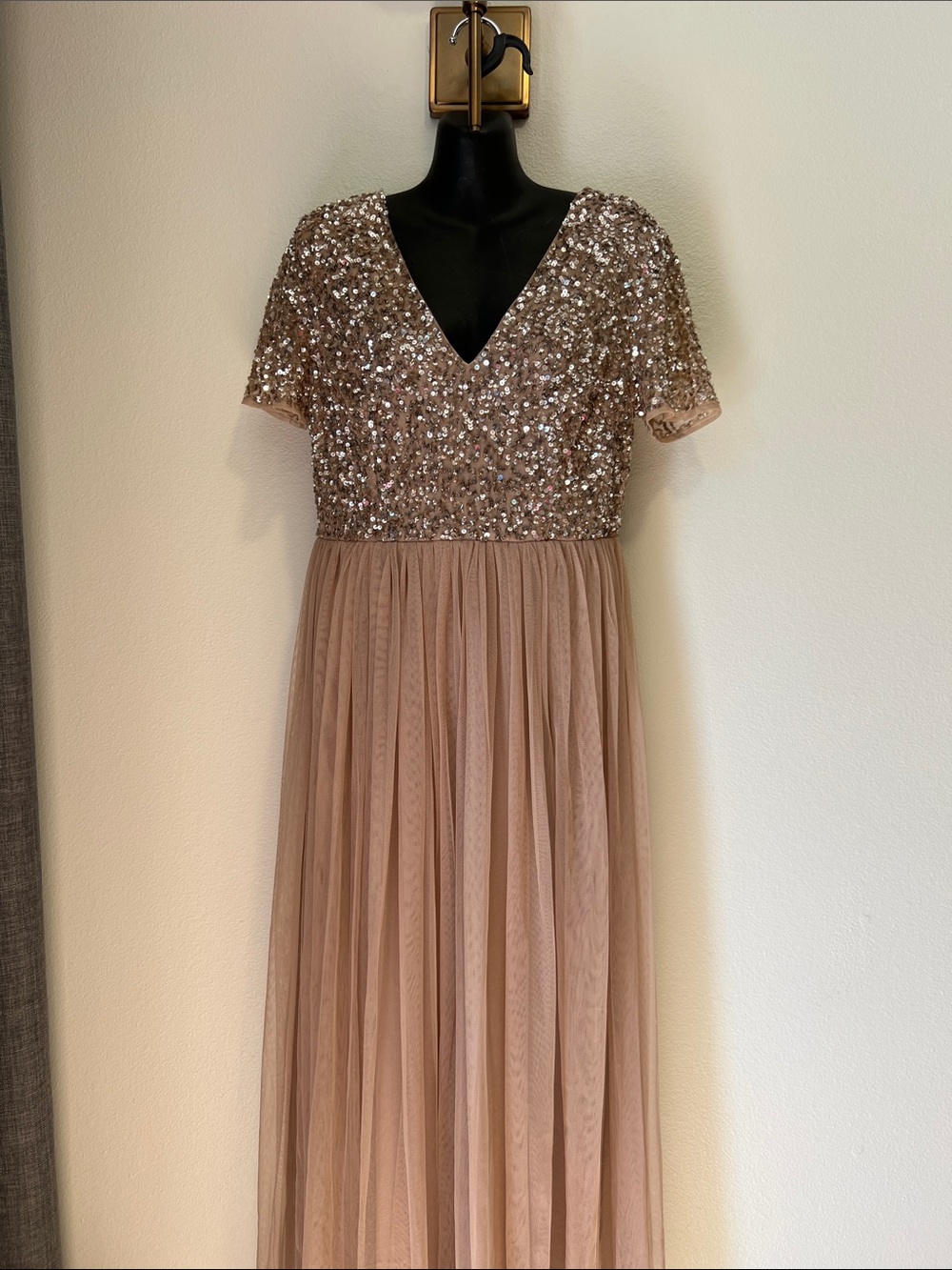 Asos Maya Sequin Tulle Bodice V-Neck Evening Dress in Blush